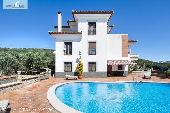  Casa con terreno ubicada en plena naturaleza, a tan solo 2km de Montefrio. - GRANADA 