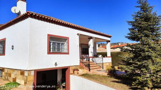 SE VENDE TERRENO CON CHALET EN CUEVAS DEL BECERRO - MALAGA