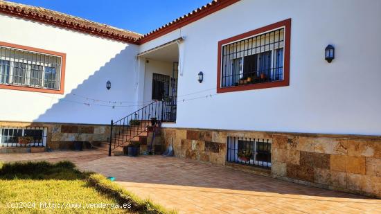 SE VENDE TERRENO CON CHALET EN CUEVAS DEL BECERRO - MALAGA