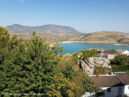 SE VENDE CASA EN ZAHARA CERCA DEL CENTRO - CADIZ