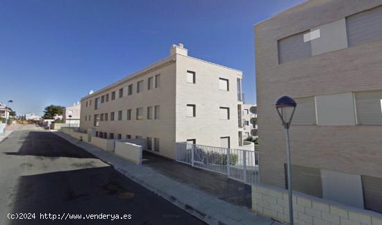 Venta de Cuatro Garajes en Calle Tramuntana Nº 2-4 Alcanar (Tarragona) - TARRAGONA