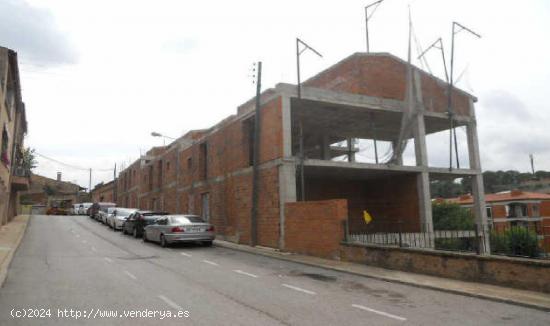 EDIFICIO EN CONSTRUCCIÓN - BARCELONA