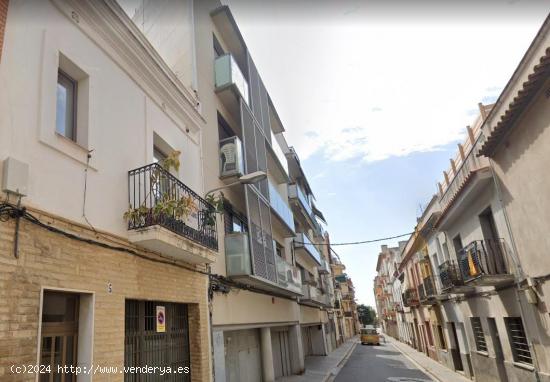 SE VENDE PLAZA DE APARCAMIENTO EN VILANOVA I LA GELTRU - BARCELONA