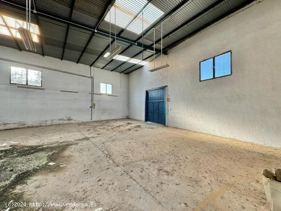 Nave industrial de 400 m² en venta en el municipio de Aspe, Alicante. - ALICANTE