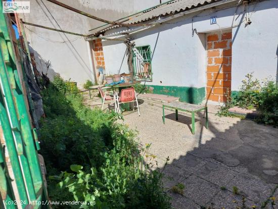 CASA DE PUEBLO EN VENTA EN YUNCOS - TOLEDO