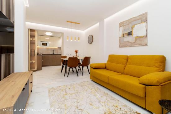 Bungalow moderno en Torrevieja - ALICANTE