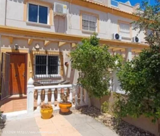  Se Vende en Almoradi - ALICANTE 