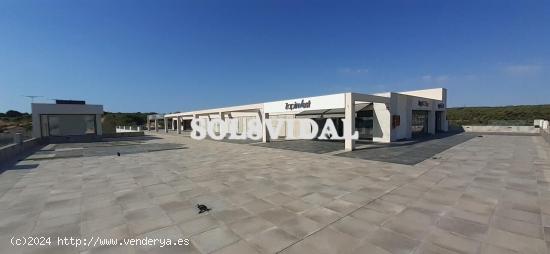 LOCAL COMERCIAL EN ALQUILER EN TORREVIEJA, EN LA LAGUNA, ZONA NUEVA Y EXCLUSIVA. - ALICANTE