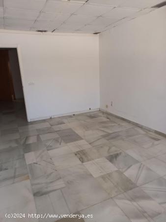 Se Vende en Sevilla - SEVILLA