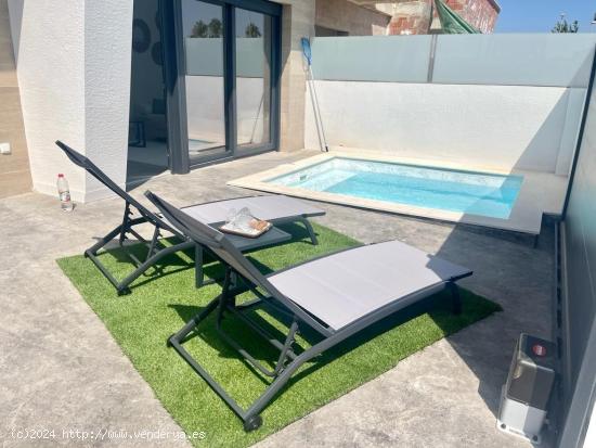 Vivienda con piscina y terraza en Torre Pacheco - MURCIA