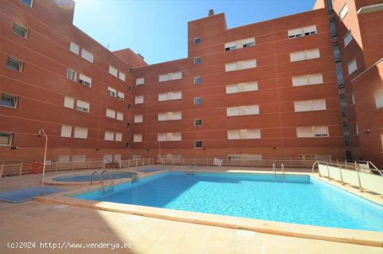 APARTAMENTO DE 2 HABITACIONES CON PISICINA CERCA DE LA PLAYA - TARRAGONA