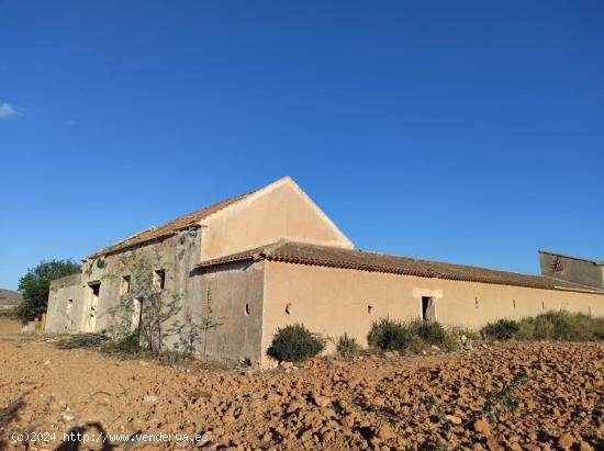 CASA GRANJA  1300 MTS - MURCIA