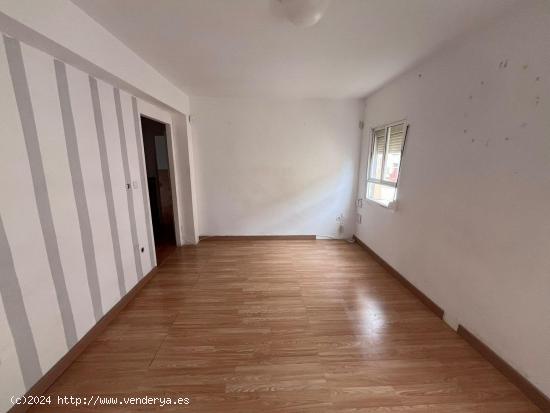  PISO EN VENTA ZONA FERMESA - CADIZ 