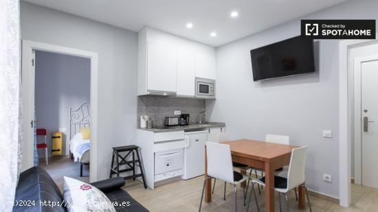 Acogedor apartamento de 1 dormitorio en alquiler en Poble-sec - BARCELONA