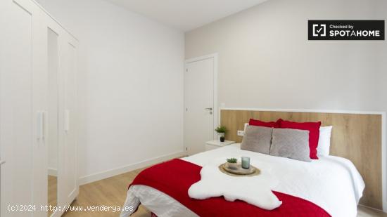 Habitación elegante en alquiler en apartamento de 8 dormitorios, Argüelles - MADRID