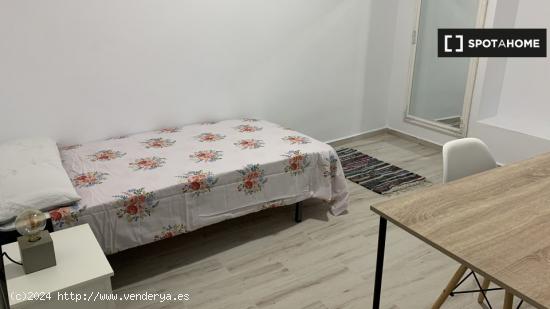 Habitación en piso compartido en Murcia - MURCIA