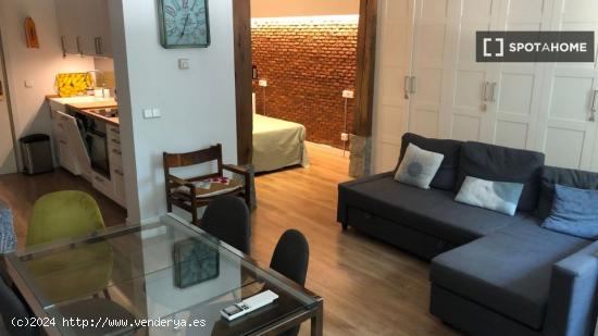 Apartamento de 1 dormitorio en alquiler en Madrid - MADRID