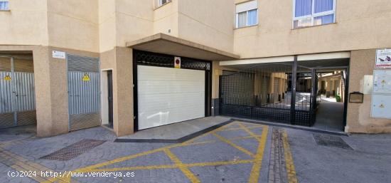  PLAZA DE GARAJE EN PADUL AVENIDA ANDALUCIA - GRANADA 