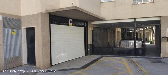 PLAZA DE GARAJE EN PADUL AVENIDA ANDALUCIA - GRANADA