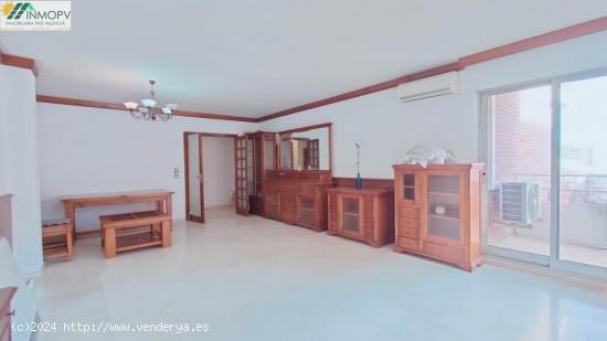 EN VENTA GRAN PISO EN AVENIDA PAIS VALENCIA - CASTELLON