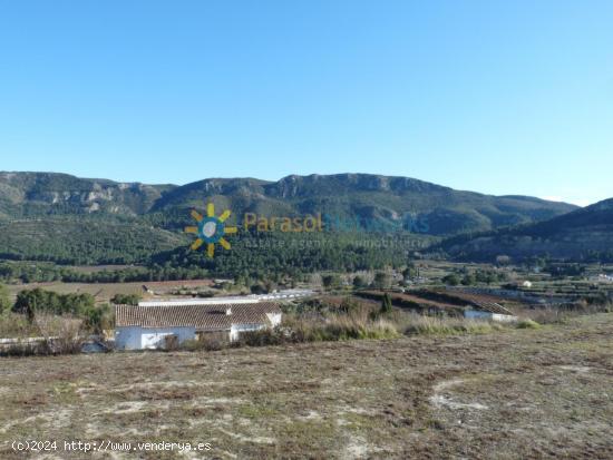 Terreno en venta en Castellón de Rugat - VALENCIA