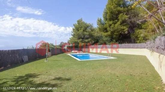 CHALET EN VENTA EN C/PO ROBERT SITGES PARA REFORMAR - Llevantina-Montgavina - BARCELONA