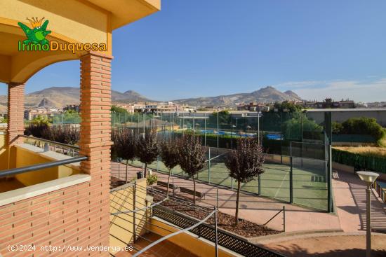 Gran piso en Residencial Hadira Elvira de Atarfe - GRANADA