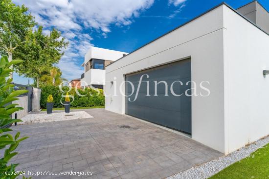 ¡PRECIOSA CASA INDEPENDIENTE DE DISEÑO EN VILAFORTUNY! - TARRAGONA