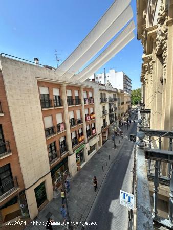  MAGNIFICO PISO EN EDIFICIO SINGULAR CON TERRAZA DE 40M2, CORDOBA CAPITAL - CORDOBA 