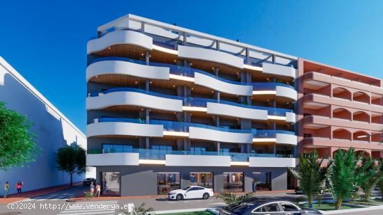 APARTAMENTOS DE OBRA NUEVA EN TORREVIEJA A 100M DE LA PLAYA - ALICANTE