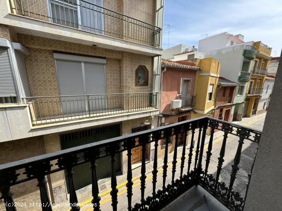 Casa de pueblo en venta - VALENCIA