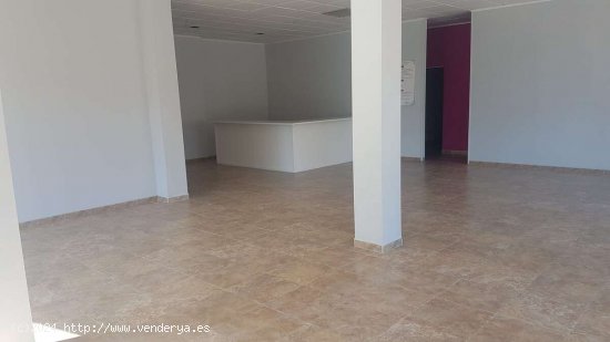 Local comercial en Venta en Campillo - Aguadulce