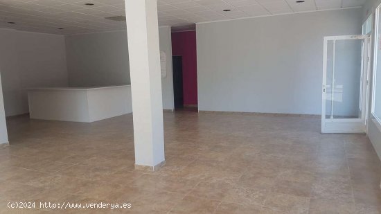 Local comercial en Venta en Campillo - Aguadulce