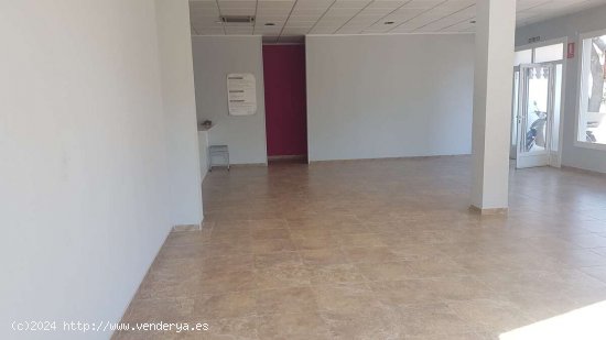 Local comercial en Venta en Campillo - Aguadulce