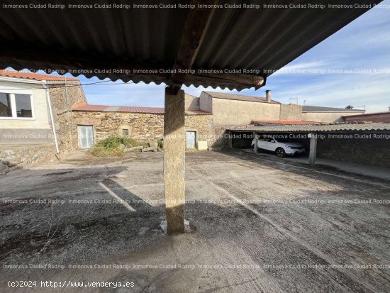 CASA MUY CUIDADA EN VILLAR DEL CIERVO CON MUCHO TERRENO - Villar de Ciervo