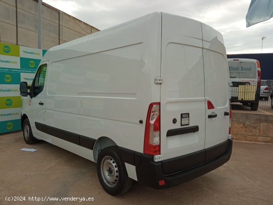 Renault Master FURGON TIPO L2H2 - Santa Margalida