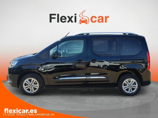 Toyota Proace City Verso 1.2 81kW (110CV) Family Active L1 - Badajoz