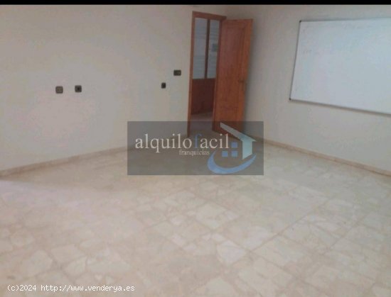 SE VENDE O ALQUILA CON OPCION A COMPRA ENTREPLANTA/TINTE/ 86 METROS/90000€