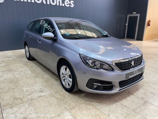 Peugeot 308 SW Active Pack BlueHDi 130 S&S - Sada