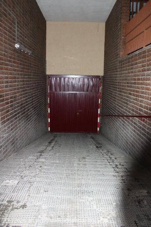 GARAJE EN VENTA EN CIUDAD DE ASIS