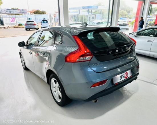 Volvo V40 2.0D 120 CV - Benalup