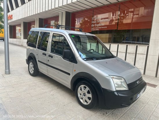 Ford Transit Connect 1.8 TDCi 90cv Tourneo Freespace 230 L - Barcelona