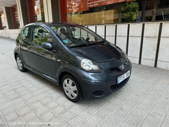 Toyota Aygo 1.0 VVT-i Blue - Barcelona