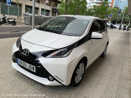  Toyota Aygo 1.0 70 x-play - Barcelona 