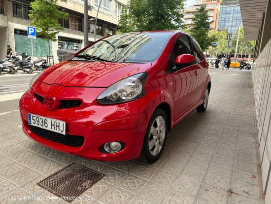  Toyota Aygo 1.0 VVT-i Connect - Barcelona 