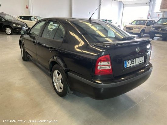 SKODA Octavia en venta en Castuera (Badajoz) - Castuera