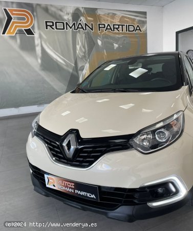 Renault Captur 1.0 90CV de 2020 con 56.987 Km por 14.000 EUR. en Sevilla