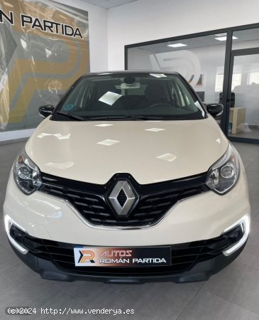 Renault Captur 1.0 90CV de 2020 con 56.987 Km por 14.000 EUR. en Sevilla