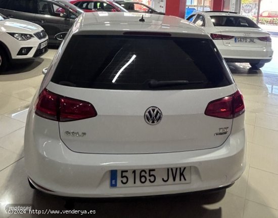 Volkswagen Golf GOLF 1.2 TSI 110 CV BMT ADVANCE de 2016 con 144.000 Km por 14.500 EUR. en Tenerife