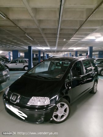 Seat Alhambra SPORT PLUS 2.0 TDI 140CV de 2008 con 205.000 Km por 6.300 EUR. en Barcelona